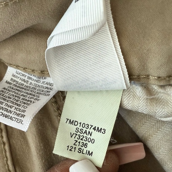 Lucky Brand Jeans 28x32 Beige 121 Slim Fit Medium Wash Preppy Stretch Denim - Picture 5 of 9